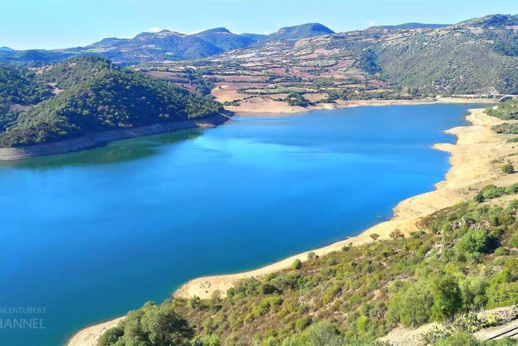 Ferula Romantica Mansarda Tra Fiumi E Montagne Sardegna Seùlo Zewnętrze zdjęcie